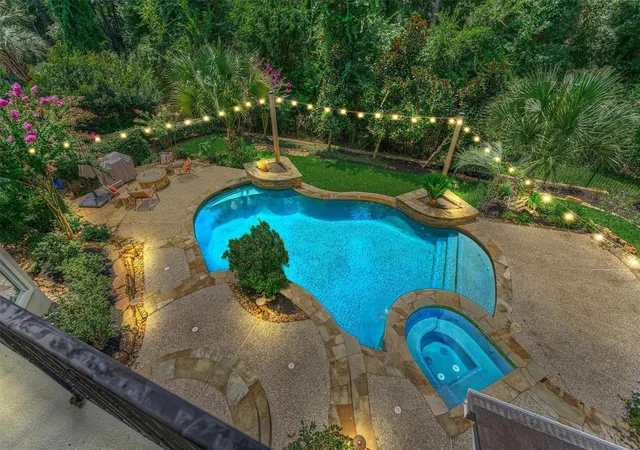 2nd image of 94 E Bracebridge Cir, Spring, TX 77382 | MLS# 75642569