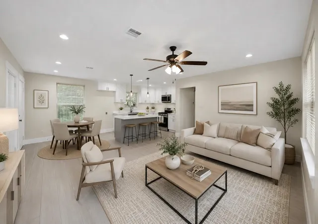 4th image of 10521 Chesterfield Dr, Houston, TX 77051 | MLS# 83116003