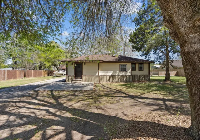 1st image of 7117 Avenue D, Santa Fe, TX 77510 | MLS# 17543639