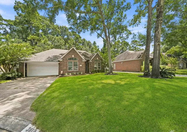 Photo 3 of Single family home for sale at 3010 Laurel Mist Ct, Kingwood, TX 77345 | MLS# 65250084 | Listing updated on 2026-09-05