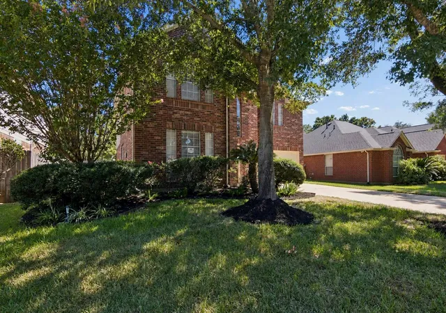 Photo 2 of Single family home for sale at 17603 Fairgrove Park Dr, Houston, TX 77095 | MLS# 96950695 | Listing updated on 2026-09-21