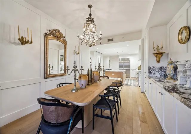 3rd image of 1000 Uptown Park Blvd, Houston, TX 77056