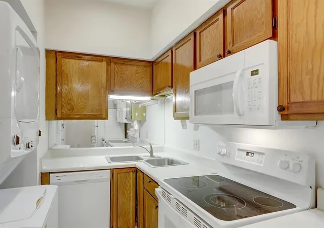 Photo 1 of Condo for sale at 8055 Cambridge St #57, Houston, TX 77054 | MLS# 90753785 | Listing updated on 2026-09-10