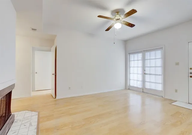Photo 3 of Condo for sale at 8055 Cambridge St #57, Houston, TX 77054 | MLS# 90753785 | Listing updated on 2026-09-10