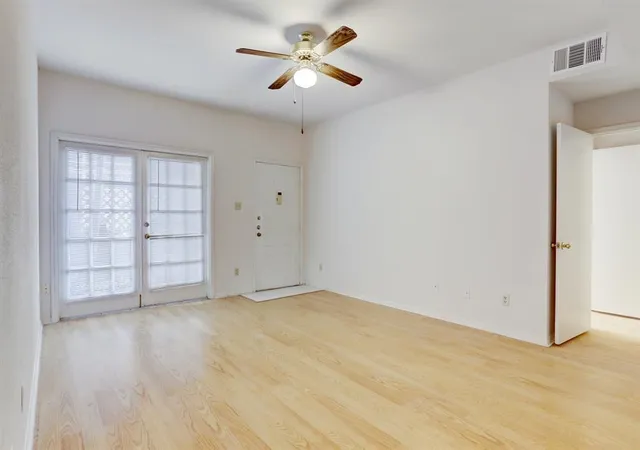 Photo 3 of Condo for sale at 8055 Cambridge St #57, Houston, TX 77054 | MLS# 90753785 | Listing updated on 2026-09-10