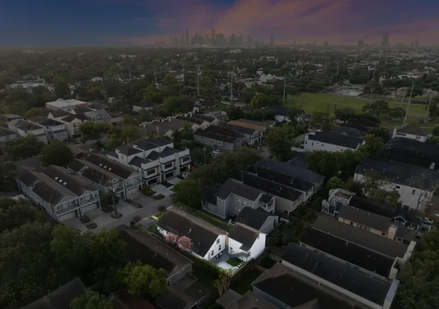 39th image of 1329 Lawrence St, Houston, TX 77008 | MLS# 70150819