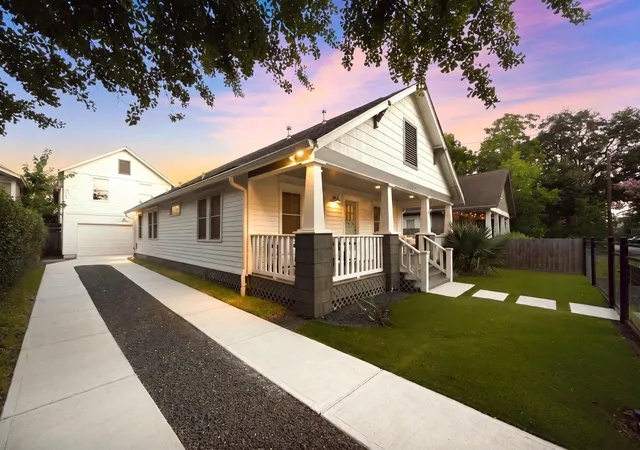 5th image of 1329 Lawrence St, Houston, TX 77008 | MLS# 70150819