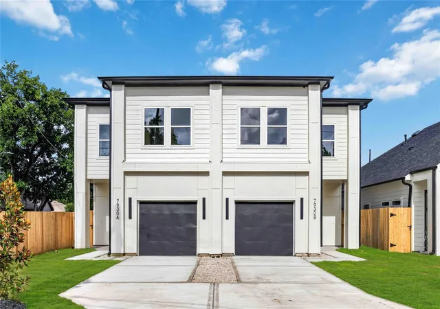 3rd image of 7926 Jester St, Houston, TX 77051