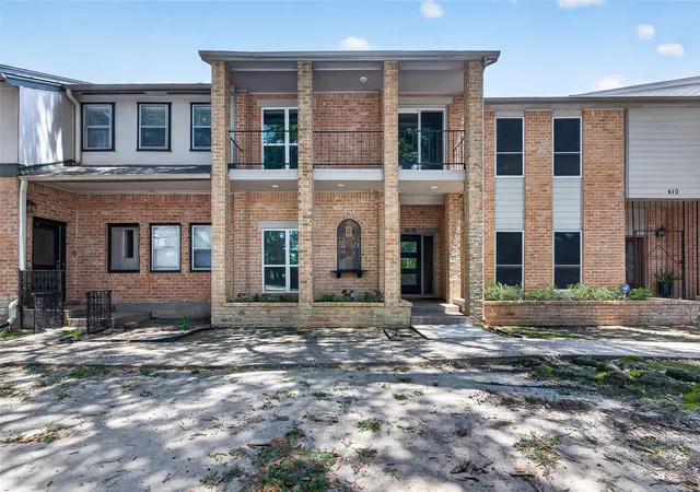 30th image of 608 N Eldridge Pkwy, Houston, TX 77079 | MLS# 38893864