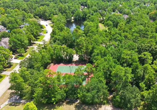 Photo 42 of Sale Pending at 34 Gallant Oak Pl, Spring, TX 77381 | MLS# 58768467 | Listing updated on 2026-08-31