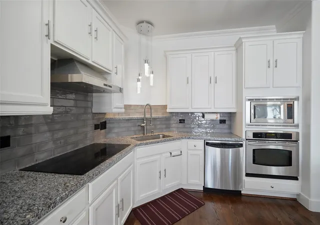 3rd image of 3030 Post Oak Blvd #308, Houston, TX 77056 | MLS# 89009406