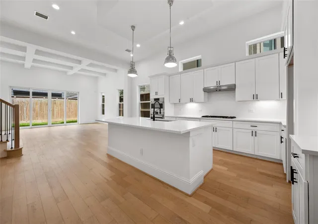 3rd image of 2408 Driscoll St, Houston, TX 77019 | MLS# 16222541
