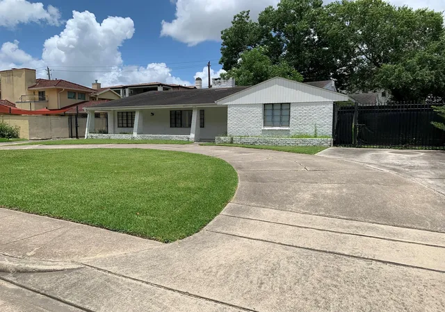 Photo 2 of Land for sale at 3764 Gramercy St, Houston, TX 77025 | MLS# 34788428 | Listing updated on 2026-09-12