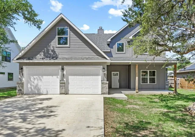 1st image of 7 Harmony Ln, Wimberley, TX 78676 | MLS# 59195561