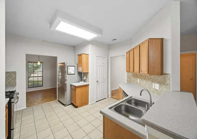 Photo 4 of Single family home for sale at 2702 Youpon Lake Ct, Houston, TX 77084 | MLS# 17675397 | Listing updated on 2026-08-14
