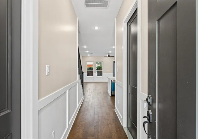 Photo 4 of Single family home for sale at 7327 Market St, Houston, TX 77020 | MLS# 39425638 | Listing updated on 2026-08-31