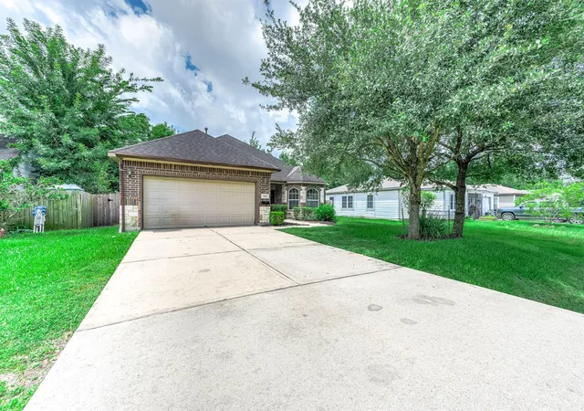 Photo 2 of Single family home for sale at 3922 Faulkner St, Houston, TX 77021 | MLS# 1055508 | Listing updated on 2026-08-15