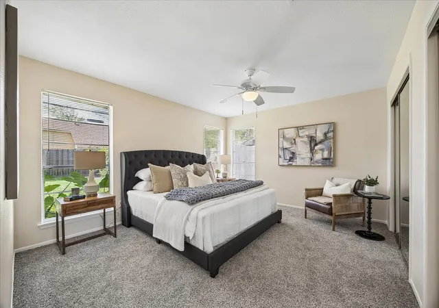 4th image of 813 Lakeview Dr, Sugar Land, TX 77498 | MLS# 19633158