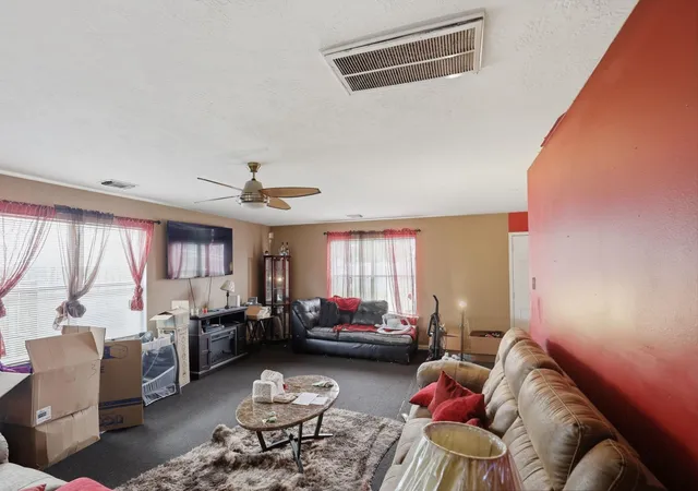 Photo 4 of Single family home for sale at 12531 Thistle Crk Ct, Houston, TX 77044 | MLS# 15886316 | Listing updated on 2026-09-03
