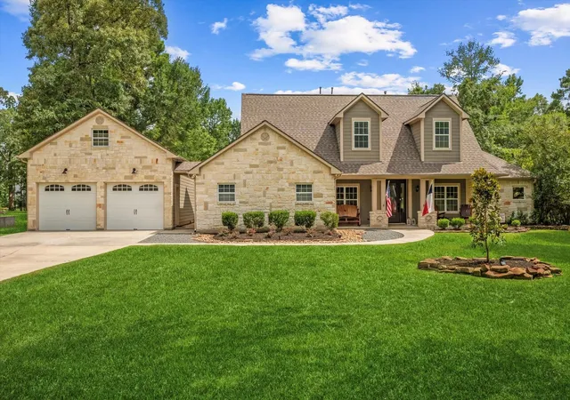 Photo 2 of Single family home for sale at 368 Ridgelake Scenic Dr, Montgomery, TX 77316 | MLS# 61443052 | Listing updated on 2026-08-29