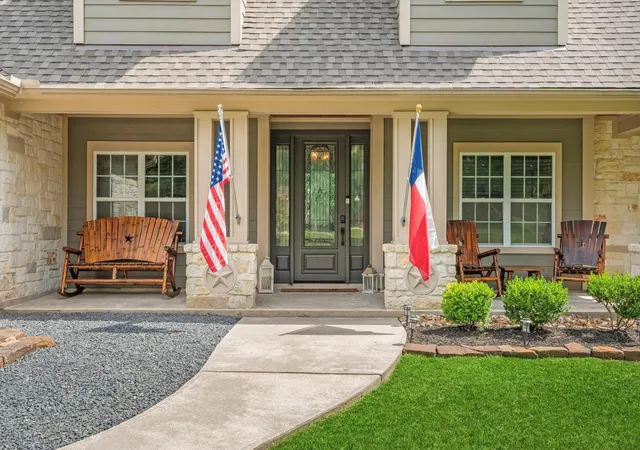 Photo 2 of Single family home for sale at 368 Ridgelake Scenic Dr, Montgomery, TX 77316 | MLS# 61443052 | Listing updated on 2026-08-29