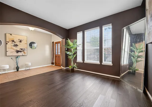 Photo 3 of Sale Pending at 5818 Beeston Ln, Houston, TX 77084 | MLS# 4547750 | Listing updated on 2026-09-20