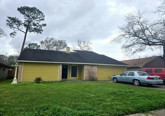 Photo 2 of Single family home for sale at 17415 Mallett St, Crosby, TX 77532 | MLS# 329401 | Listing updated on 2026-08-10