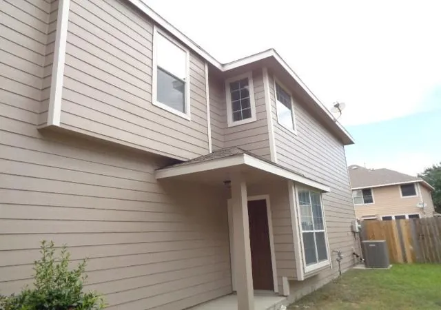 Townhouse for sale at 14318 Fairbuff Ln, Houston, TX 77014 | MLS# 86904132