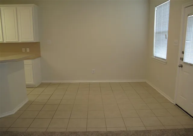Photo 4 of Townhouse for sale at 14318 Fairbuff Ln, Houston, TX 77014 | MLS# 86904132 | Listing updated on 2026-08-22
