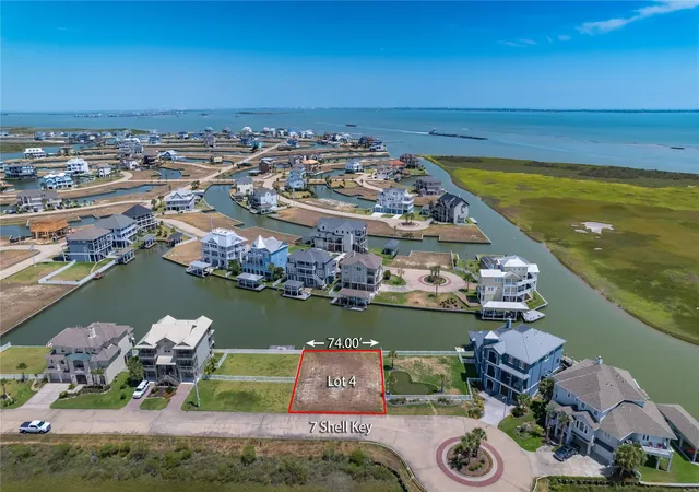 1st image of 7 Shell Key, Hitchcock, TX 77563 | MLS# 31634401