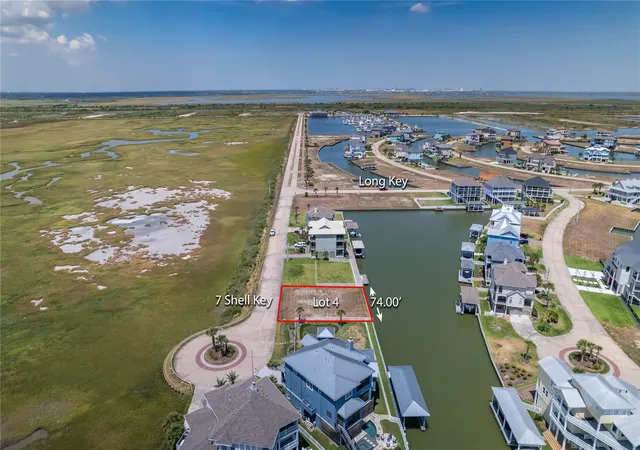 4th image of 7 Shell Key, Hitchcock, TX 77563 | MLS# 31634401