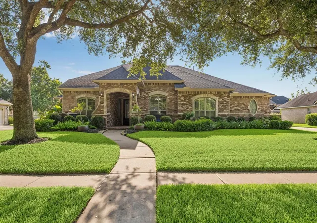 1st image of 3503 Parkside Dr, Pearland, TX 77584 | MLS# 10005843
