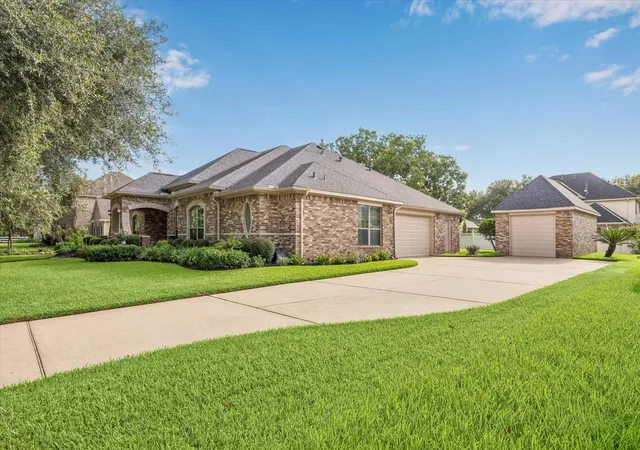 image of 3503 Parkside Dr, Pearland, TX 77584 | MLS# 10005843