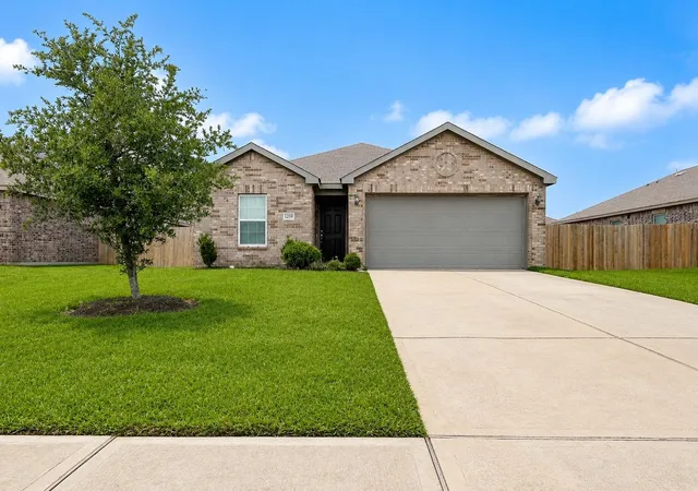 Photo 1 of Single family home for sale at 1219 Paradise Found Dr, Rosharon, TX 77583 | MLS# 60771740 | Listing updated on 2026-08-29