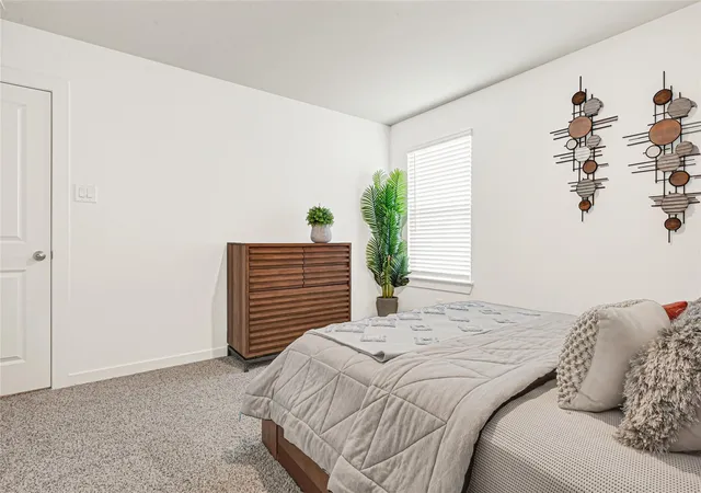 Photo 4 of Sale Pending at 31230 Hastings Park Dr, Fulshear, TX 77441 | MLS# 10611338 | Listing updated on 2026-08-31