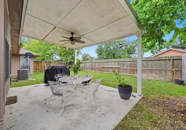 Photo 3 of Single family home for sale at 5226 Clarkston Ln, Spring, TX 77379 | MLS# 15168254 | Listing updated on 2026-09-09