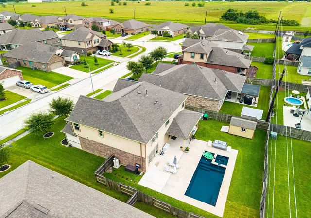 Photo 1 of Single family home for sale at 3806 Belmore Ln, Pearland, TX 77584 | MLS# 61768973 | Listing updated on 2026-09-26