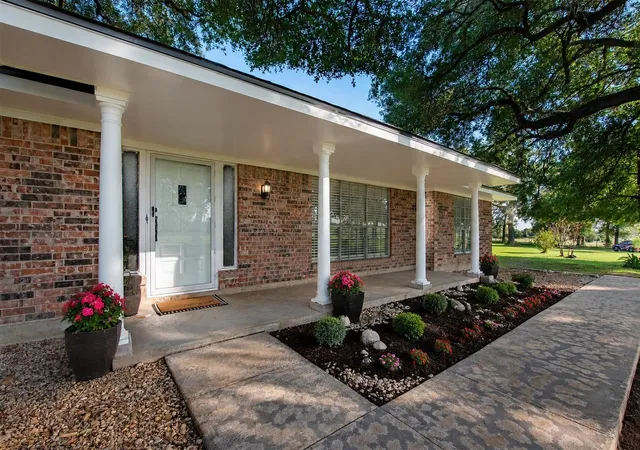 Photo 1 of Sale Pending at 7514 Fm 977 W, Normangee, TX 77871 | MLS# 83887832 | Listing updated on 2026-08-16