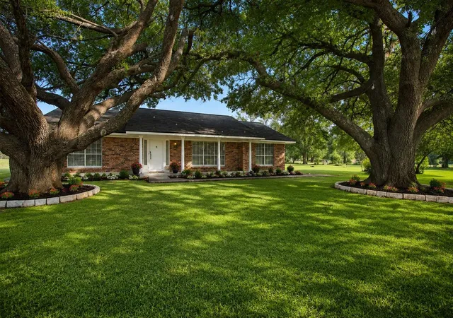 Photo 2 of Sale Pending at 7514 Fm 977 W, Normangee, TX 77871 | MLS# 83887832 | Listing updated on 2026-08-16