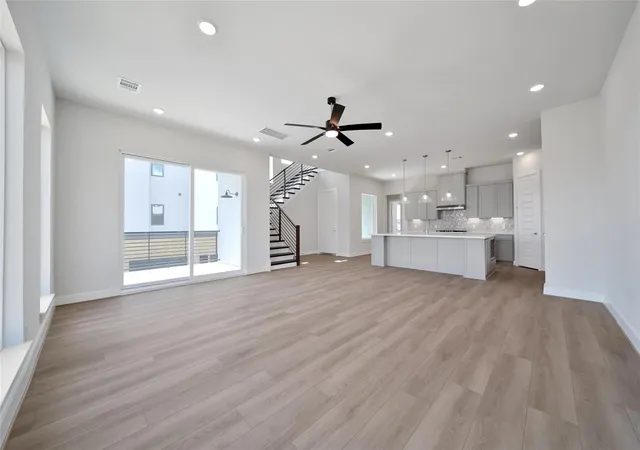 Photo 3 of Single family home for sale at 4402 Anthony Ct Ln, Seabrook, TX 77586 | MLS# 94598065 | Listing updated on 2026-09-02