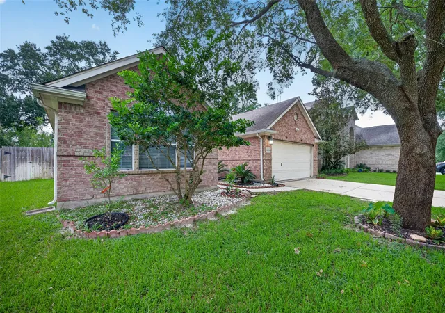 Photo 2 of Single family home for sale at 12618 Spring Music Dr, Houston, TX 77065 | MLS# 41248882 | Listing updated on 2026-09-09