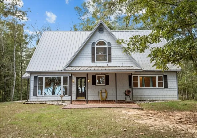 1st image of 2846 Palo Gaucho Xing, Hemphill, TX 75948 | MLS# 15441441