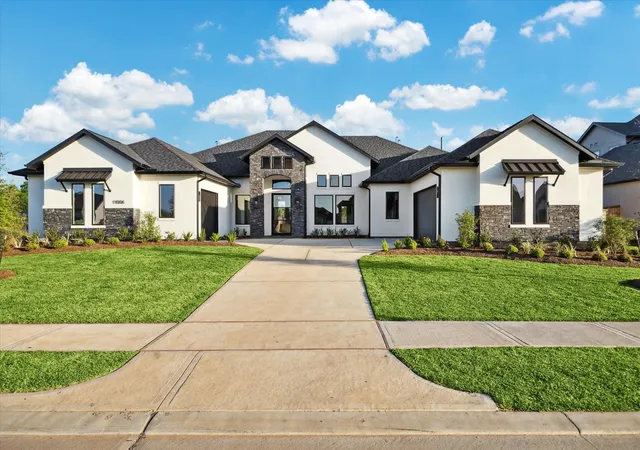 Photo 1 of Single family home for sale at 11006 Stonegate Ct, Missouri City, TX 77459 | MLS# 83397157 | Listing updated on 2026-10-04