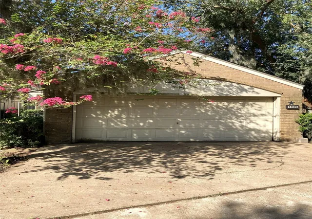 2nd image of 1836 Veranda Dr, West Columbia, TX 77486 | MLS# 7088570