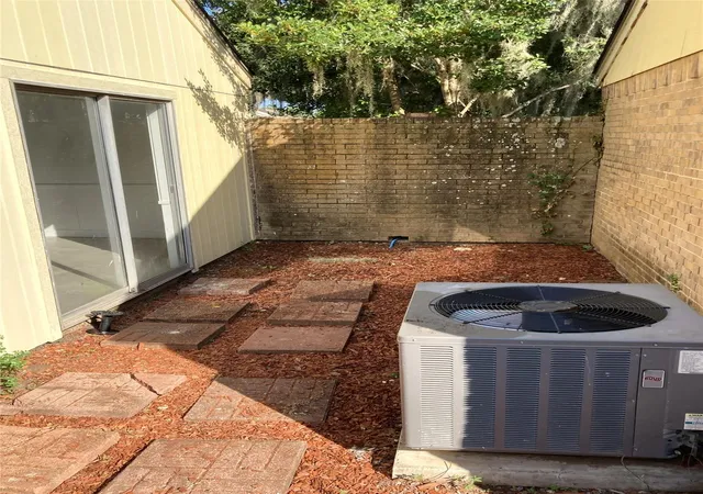 4th image of 1836 Veranda Dr, West Columbia, TX 77486 | MLS# 7088570