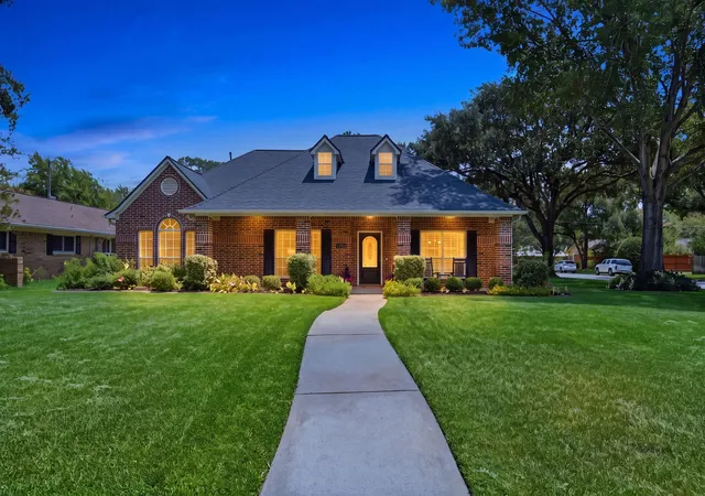 1st image of 1002 Carnation St, Katy, TX 77493 | MLS# 51143388