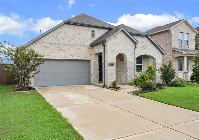 2nd image of 4251 Millers Creek Lane, Manvel, TX 77578 | MLS# 45897849
