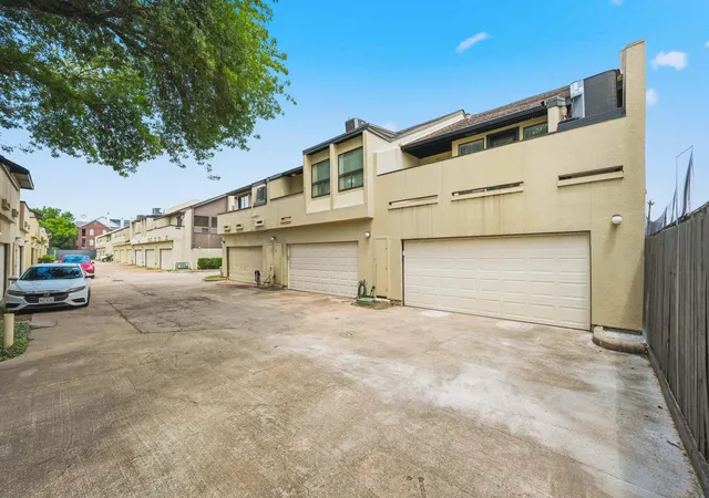 45th image of 1116 Bering Dr #25, Houston, TX 77057 | MLS# 85606044