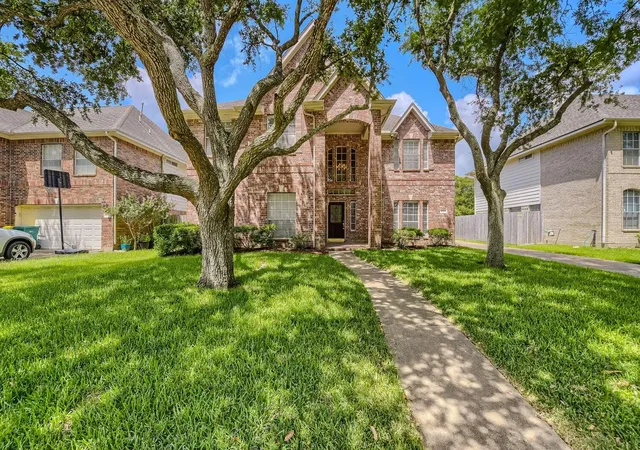 Photo 1 of Single family home for sale at 2513 La Rochelle Ct, Seabrook, TX 77586 | MLS# 50906112 | Listing updated on 2026-08-12