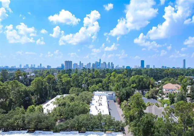 22nd image of 7575 Katy Fwy #103, Houston, TX 77024 | MLS# 27246204